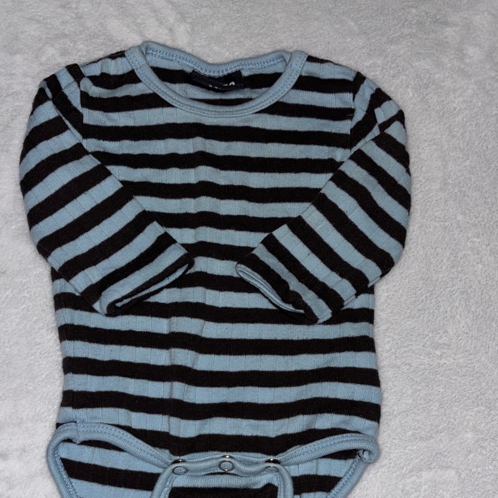(3 for $10) me too Striped Blue One Piece bodysuit - Picture 5 of 6